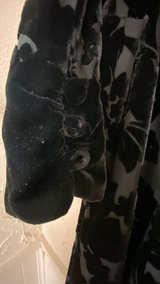 Pure Silk & Velvet Jacket - Image 3