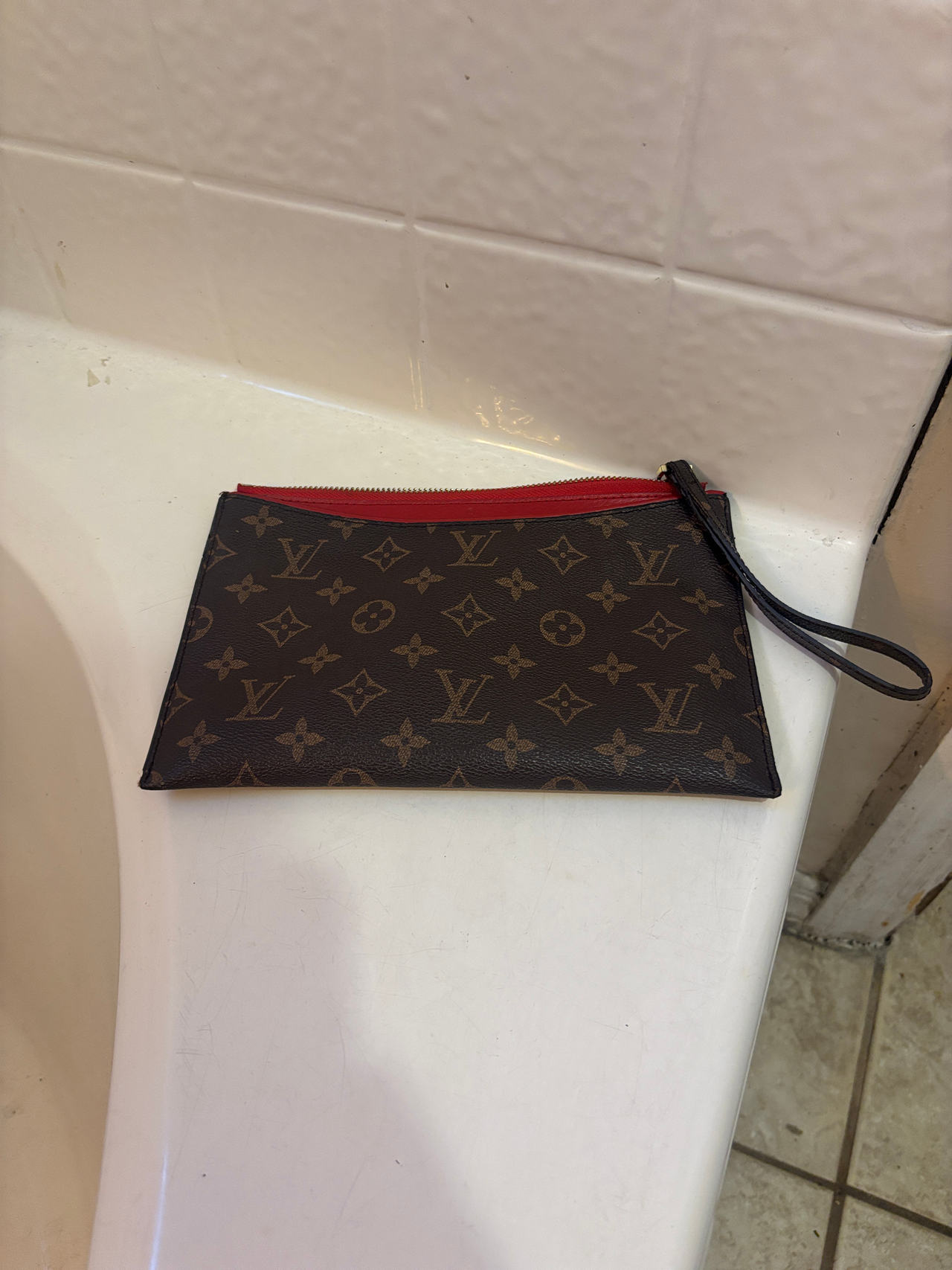 Louis Vuitton Neverfull Pouch Monogram Canvas