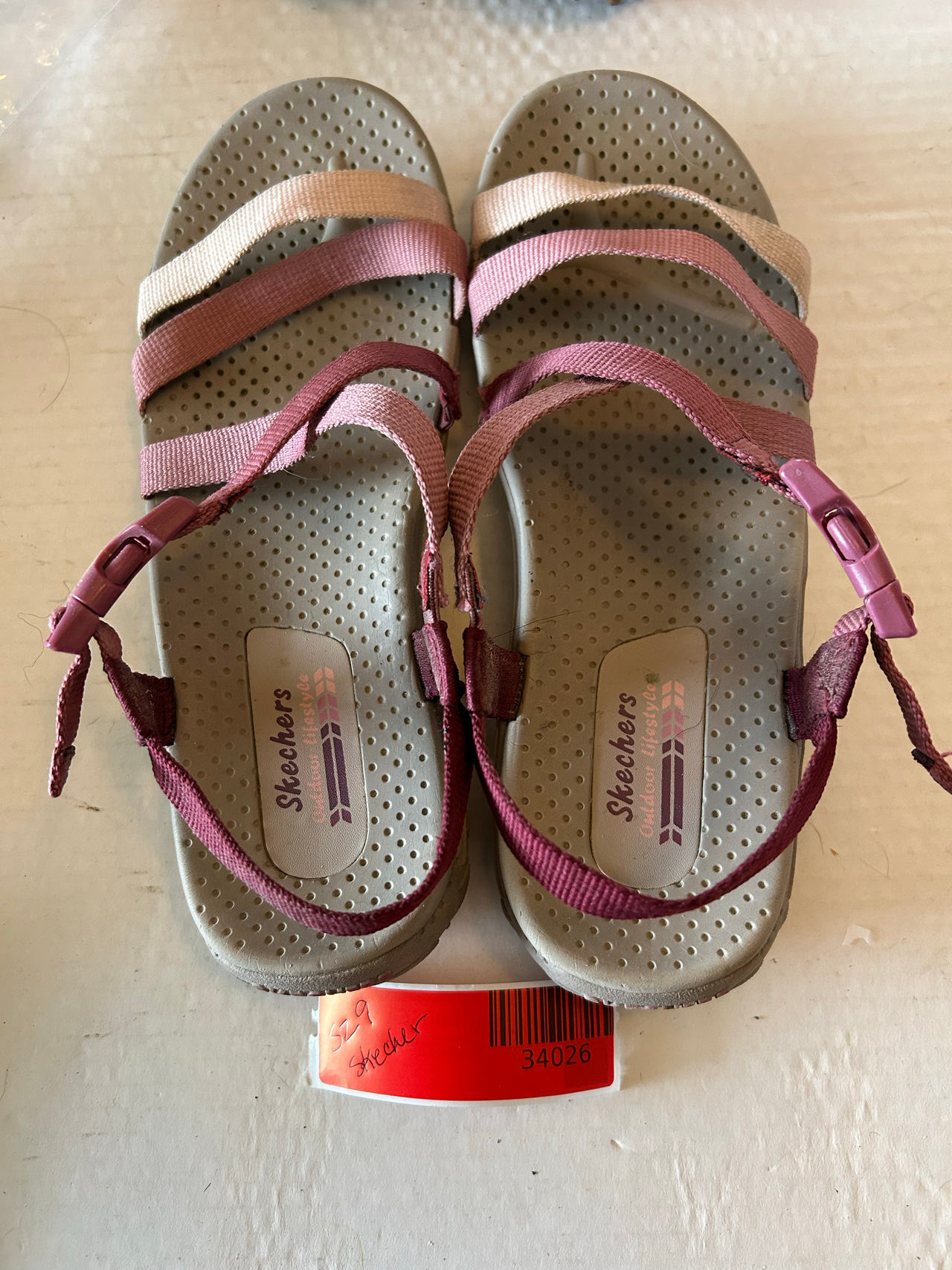 Skechers Reggae Slim  All Terrain Sandals pink sz 10