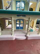 Fisher-Price Loving Family Dream Dollhouse (1993 Vintage) - Image 3