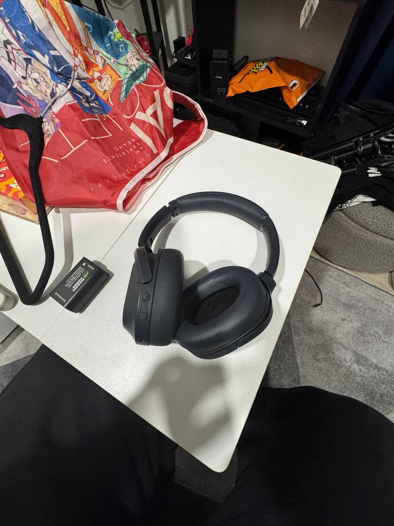 Status noise cancellation headphones Bluetooth