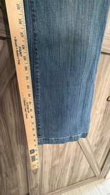 Women’s size 14 Reg Gap Original Long and Lean Jeans EUC - Image 4