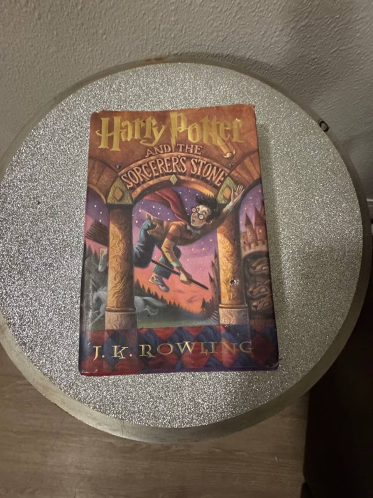 Harry Potter and the Sorcerer's Stone Hardcover (US Edition)