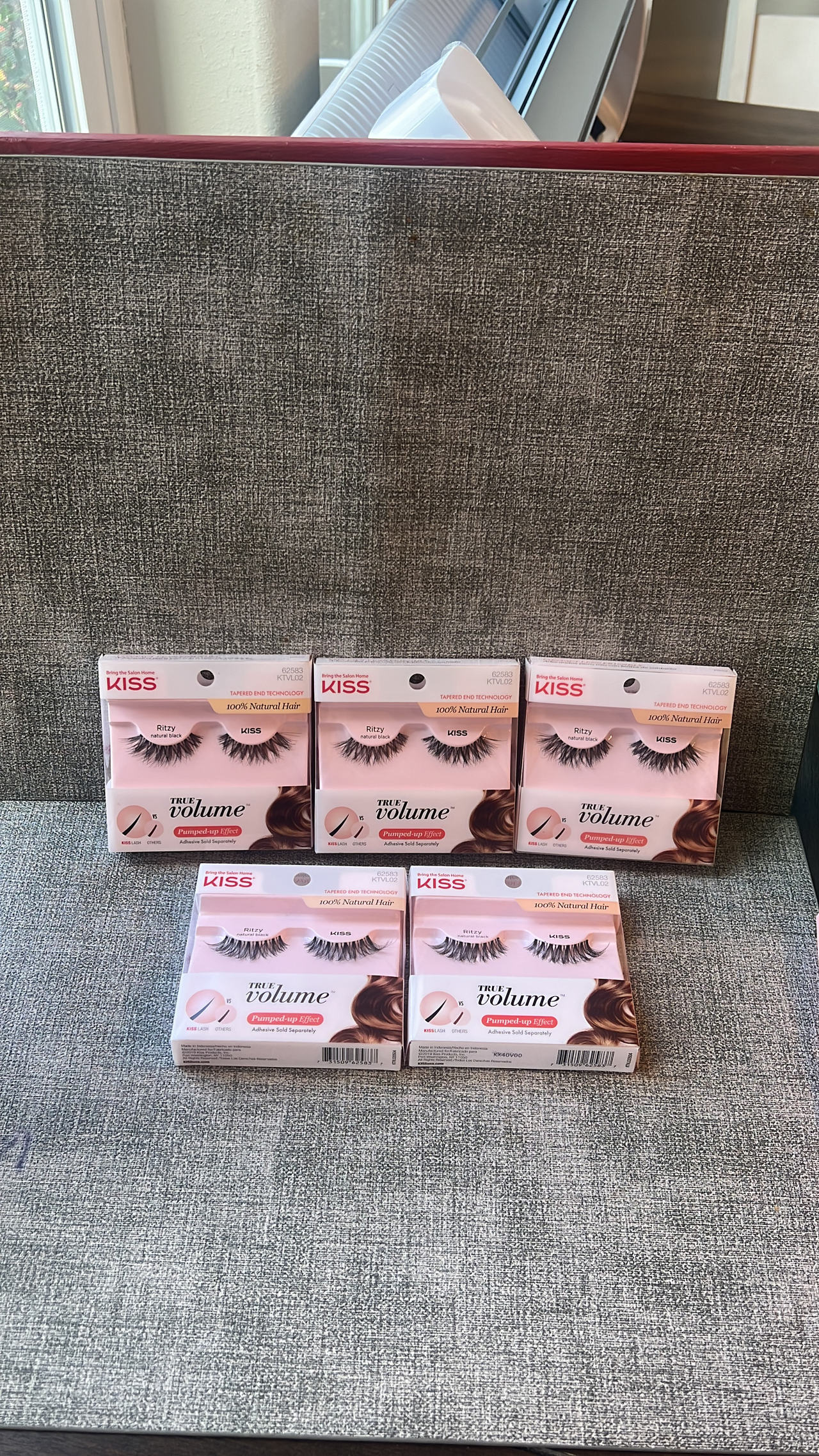 KISS True Volume Lashes Ritzy 5-Pack Bundle 100% natural hair