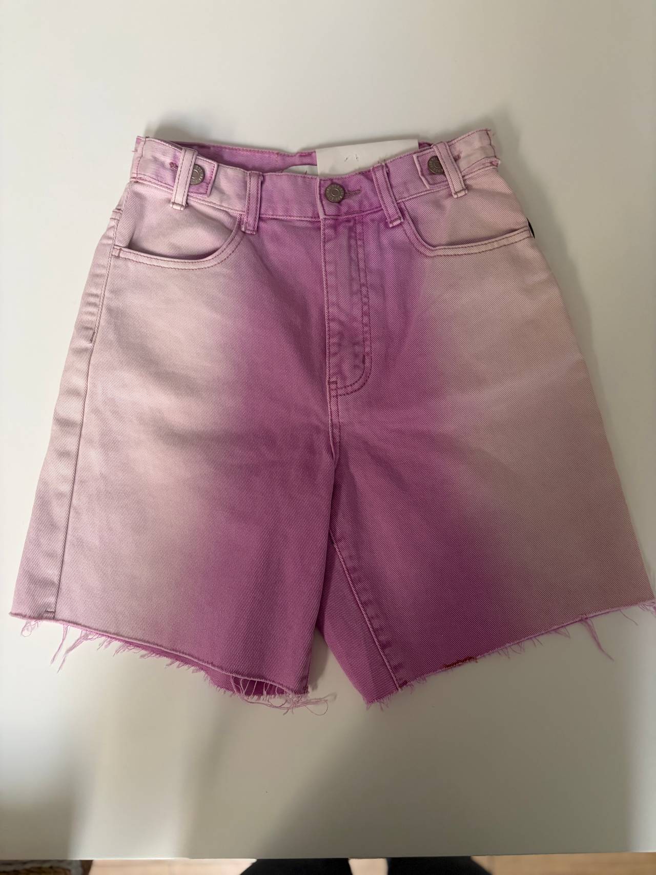Urban Outfitters BDG NWT Pink Ombre Denim Bermuda Shorts Jean