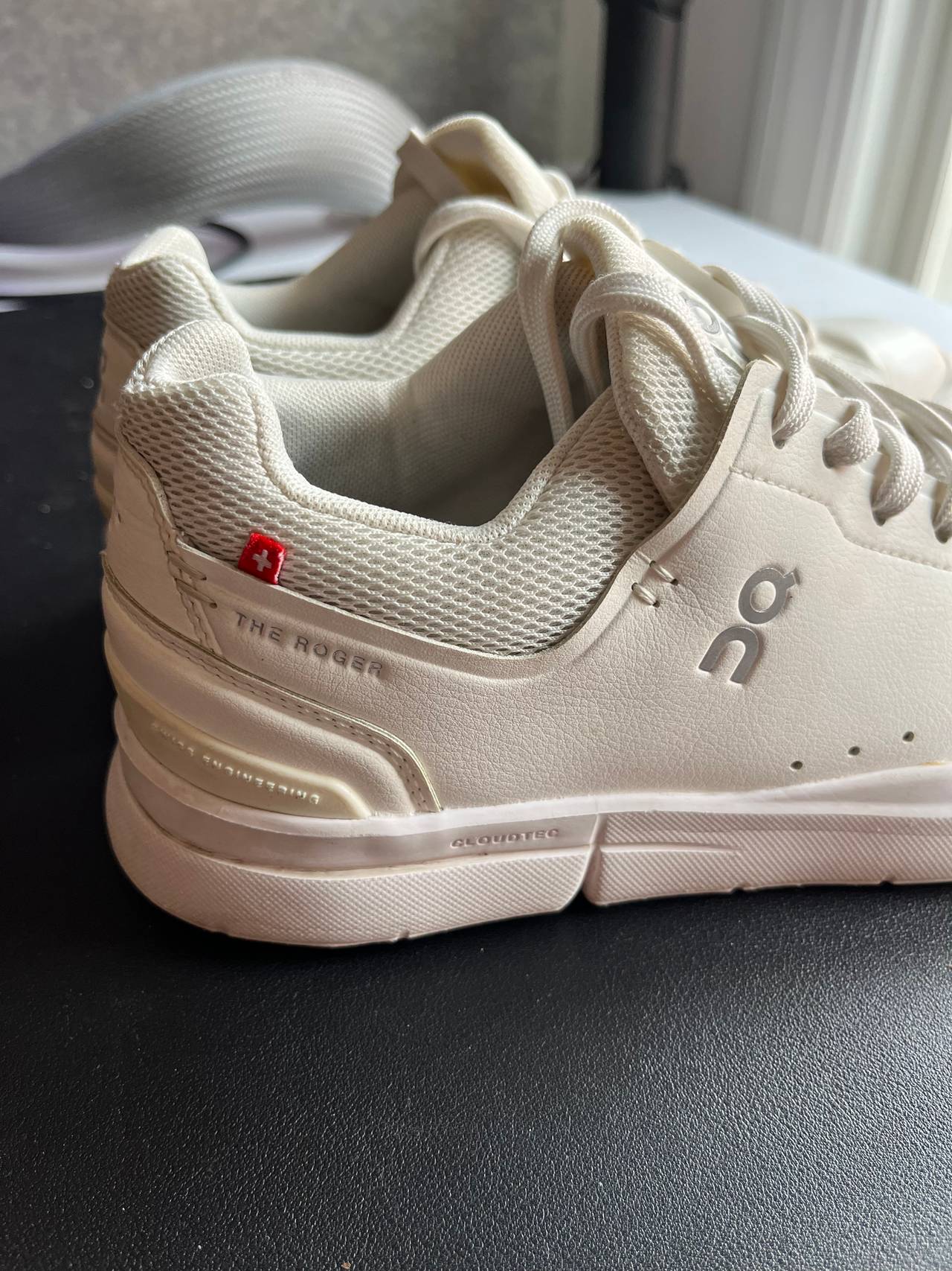 On The Roger Advantage White