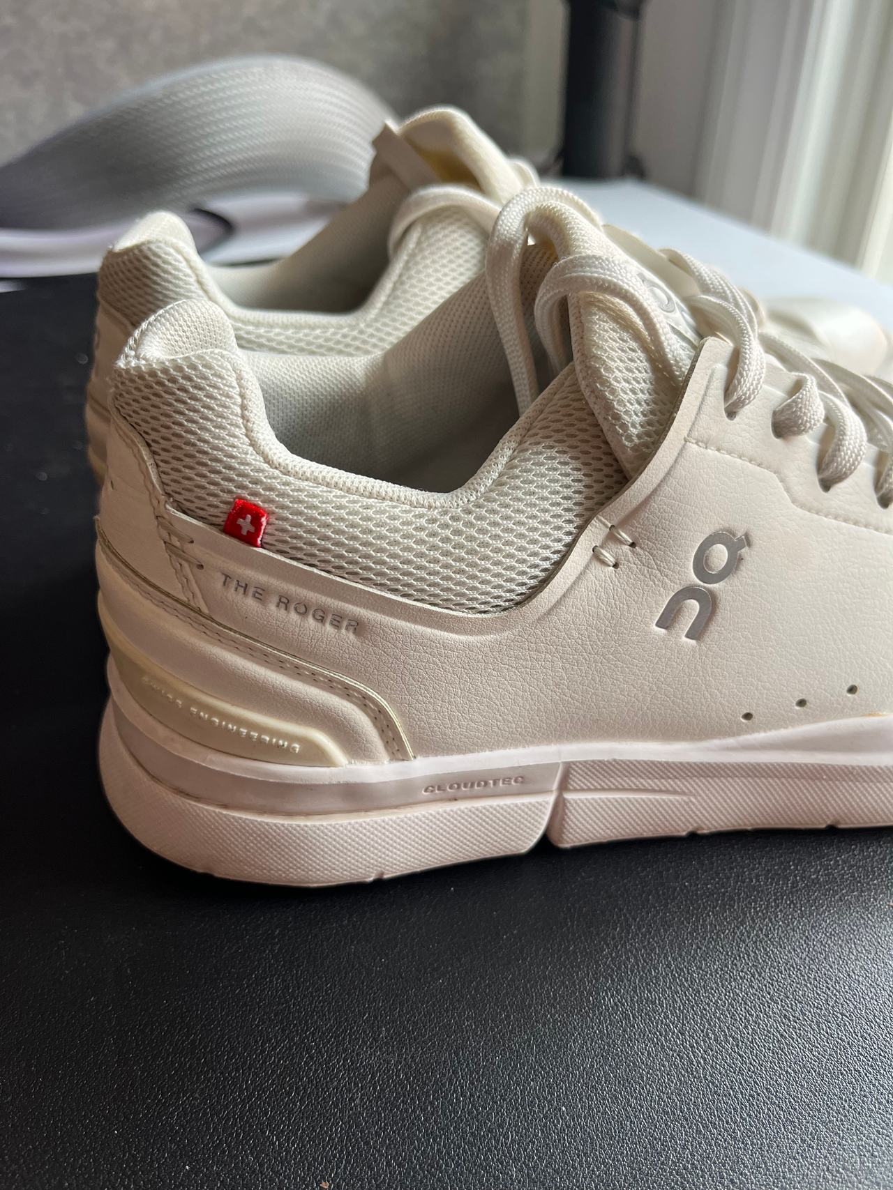 On The Roger Advantage White