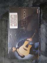 Garth Brooks - Blame It All On My Roots (8 piece box set) - Image 1
