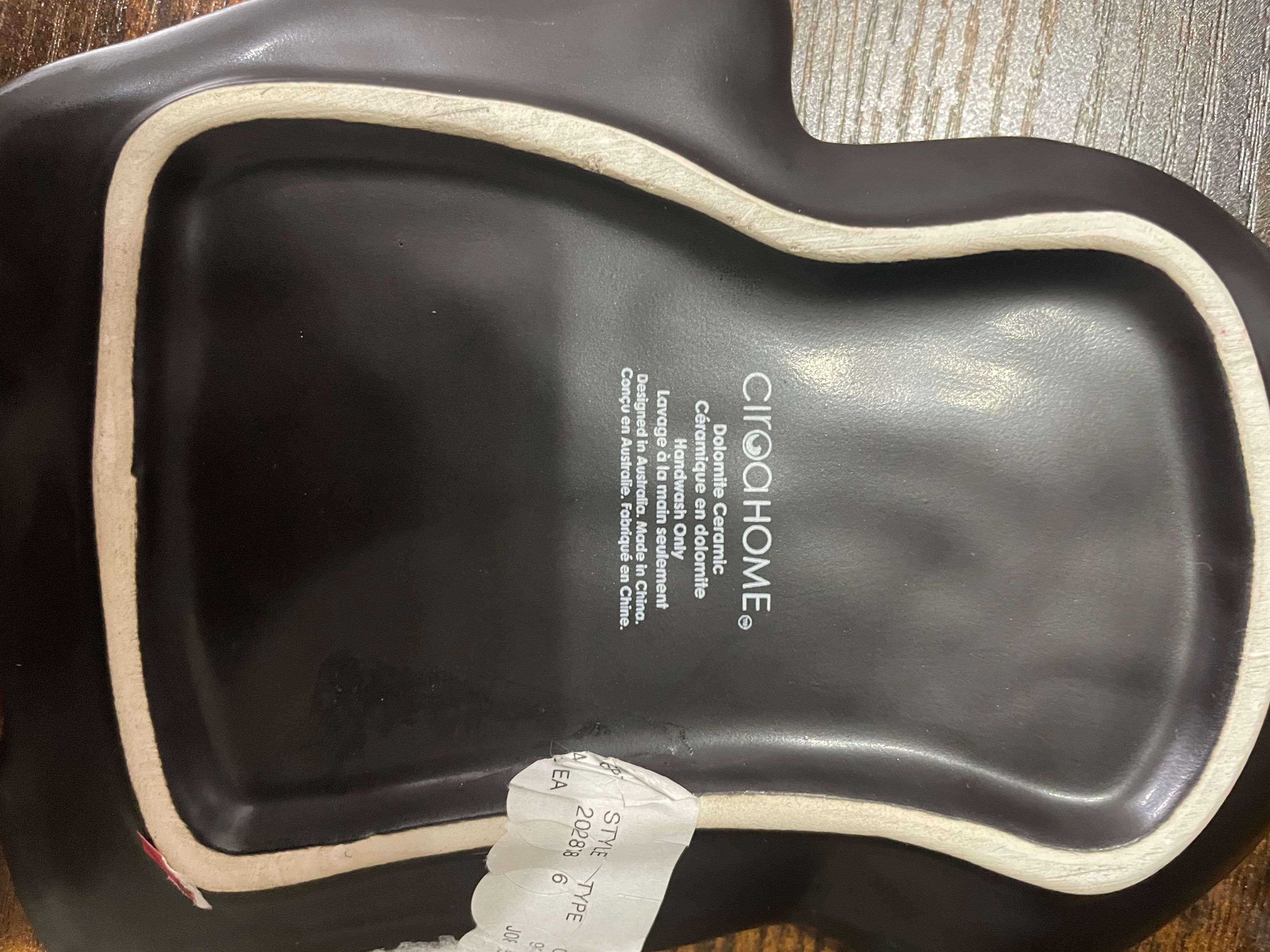 Wilton Full Body Skeleton Cake Pan 12x7 - Image 2