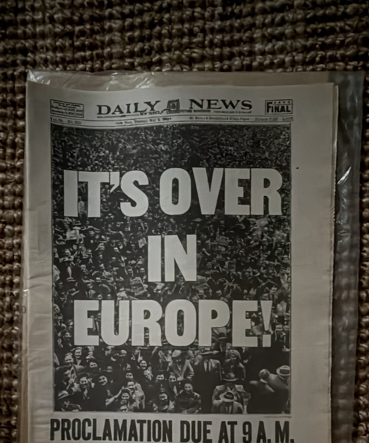 New York Daily News May 8, 1945 VE Day Newspaper