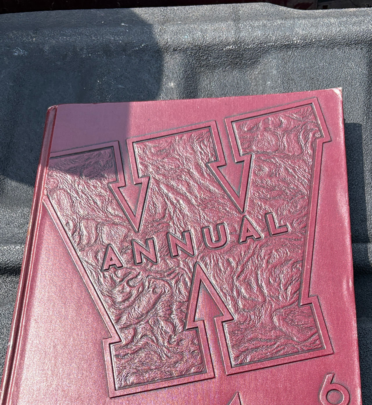 1946 High School Yearbook "W" Annual