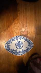 Vintage Blue and White Floral Basket Ceramic Dish Jackson China Cook's - Image 2