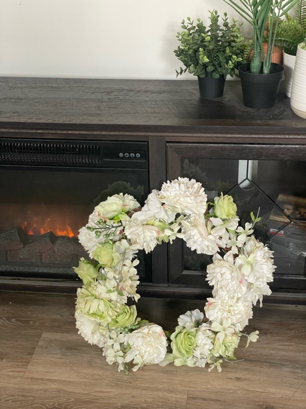 Northlight White Artificial Peony & Hydrangea Wreath