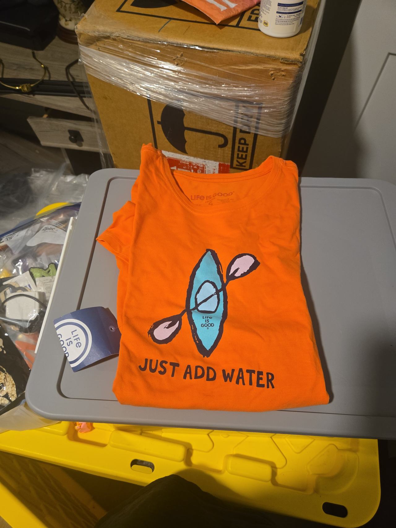 Life is Good Women's Crusher Tee Kayak Just Add Water size small NWT