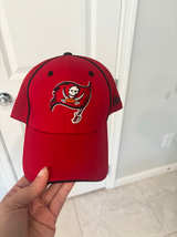 New Era Tampa Bay Buccaneers 39THIRTY Stretch Fit Hat - Image 1