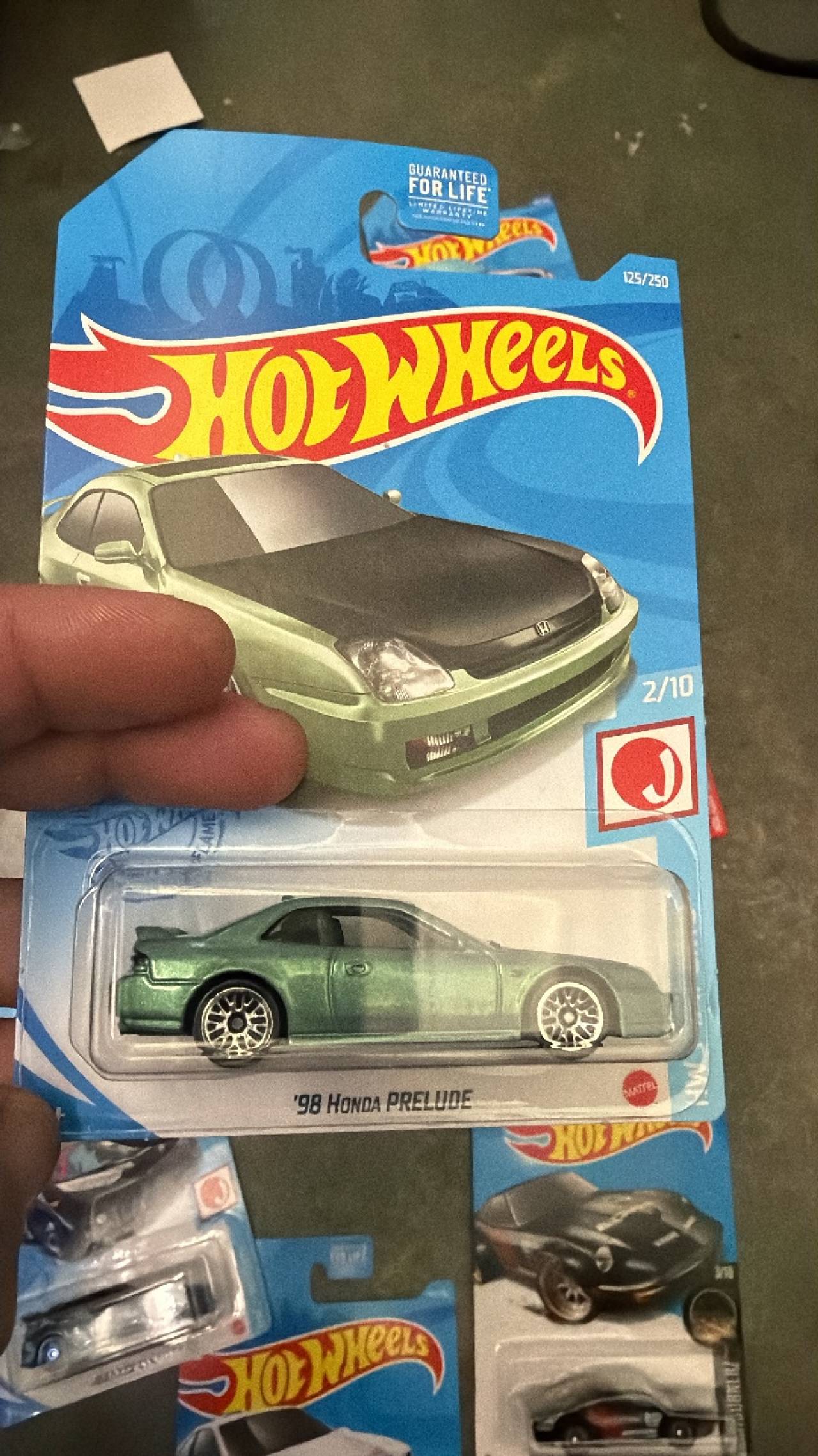 Hot Wheels Nissan Skyline 2000 GT-R Blue