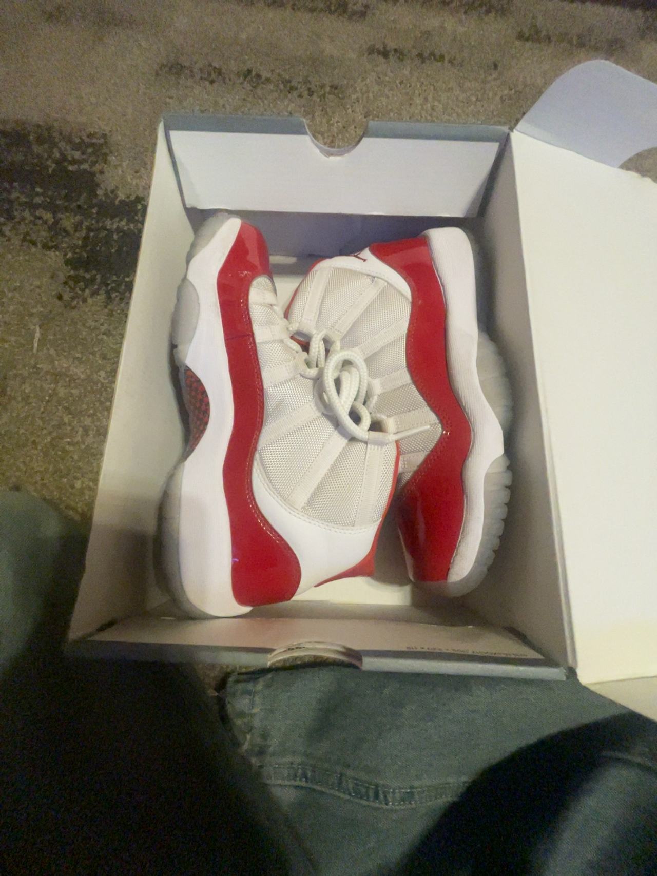 Nike Air Jordan 11 Retro Cherry Red