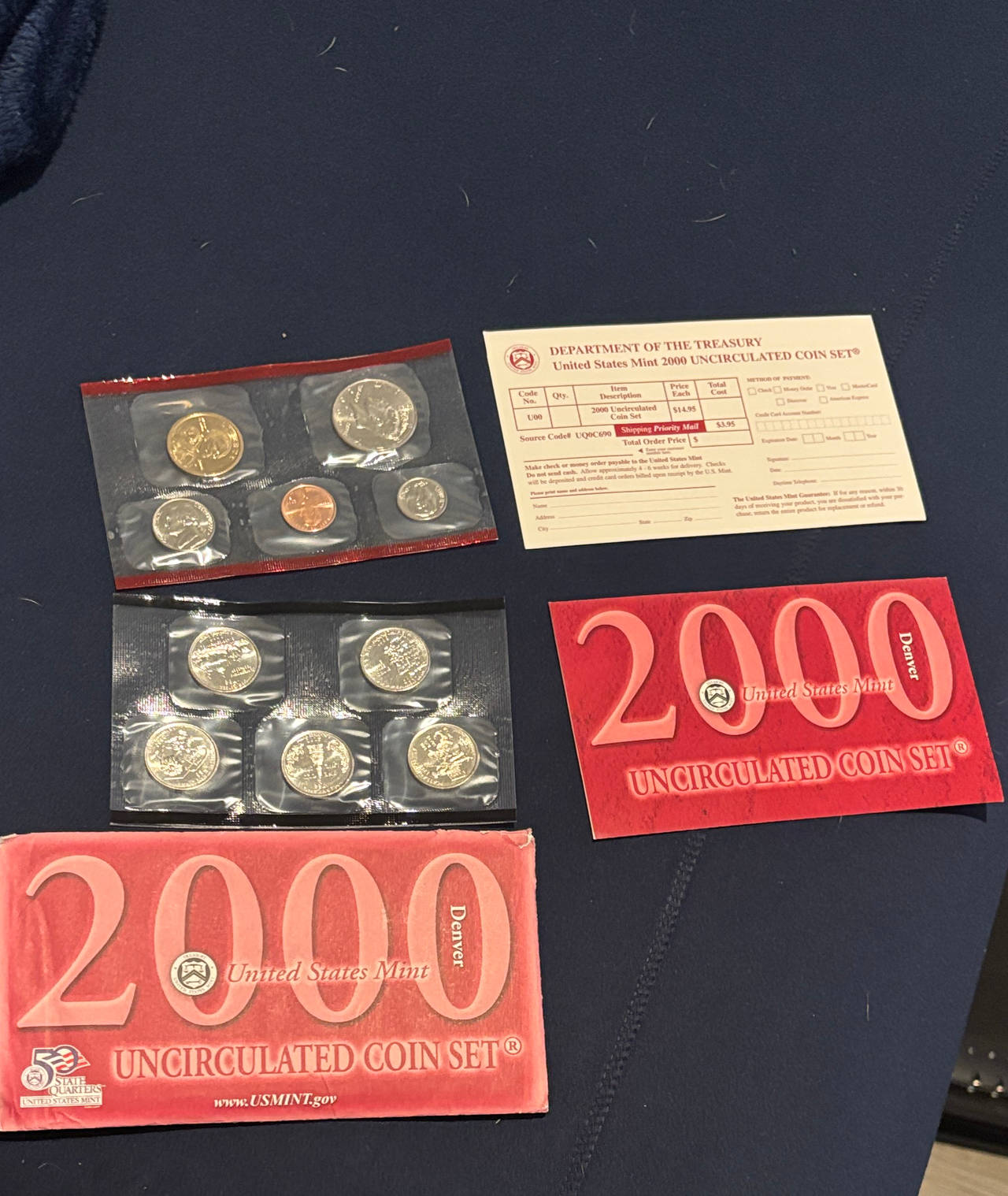 2000 United States Mint Uncirculated Coin Set (D)