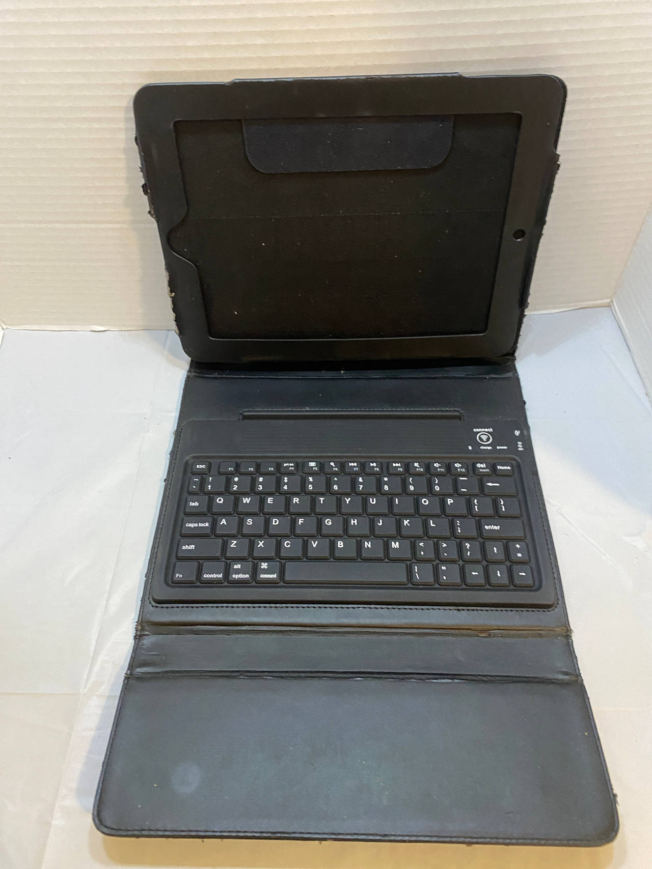 Bluetooth Keyboard Case for iPad