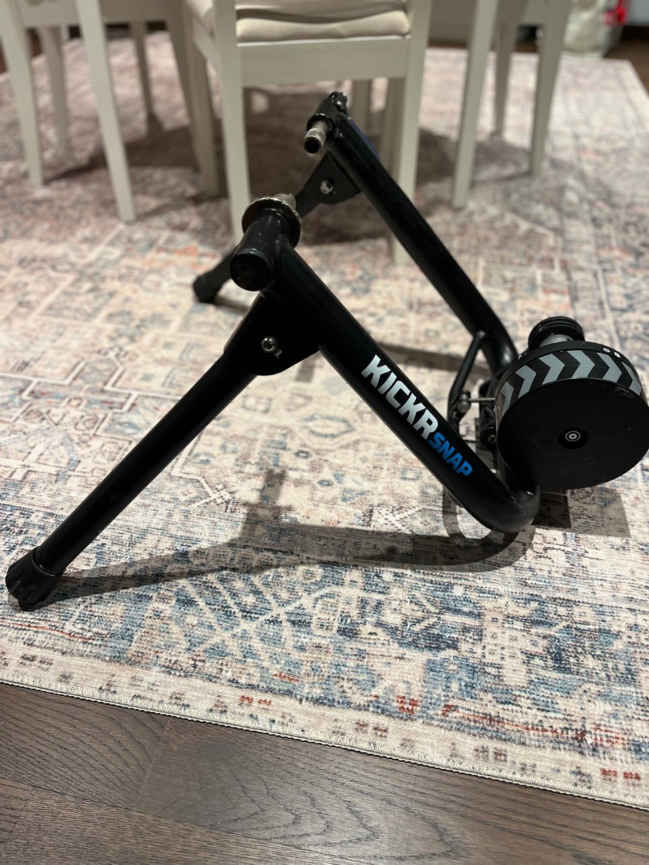Wahoo KICKR SNAP Smart Power Trainer - missing power charger