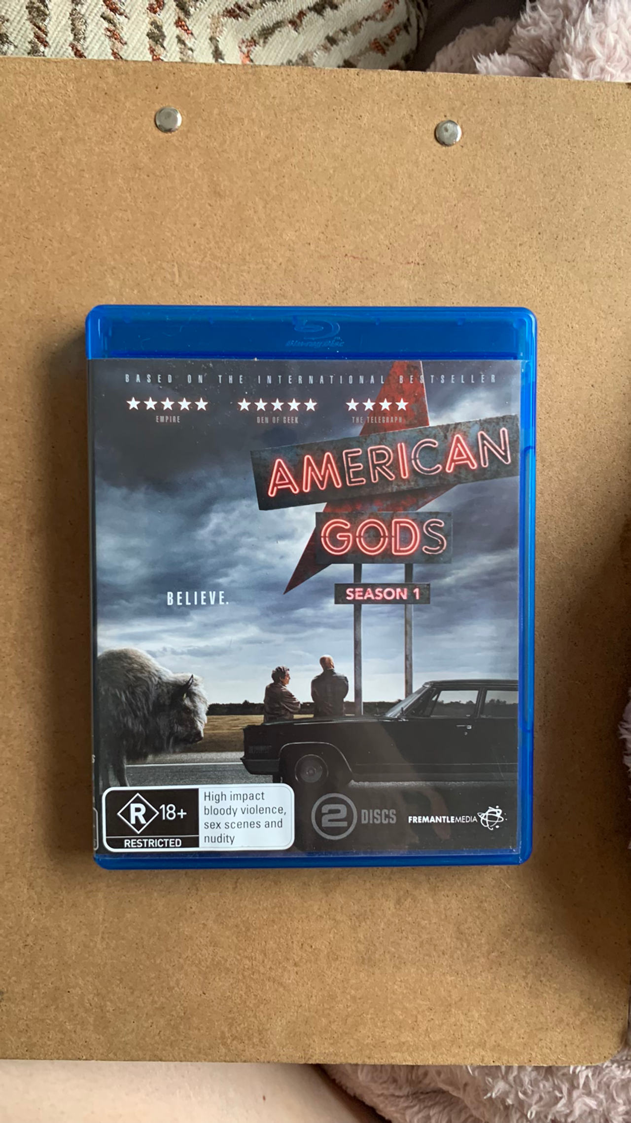 American Gods Season 1 Blu-ray (2-Disc Set)