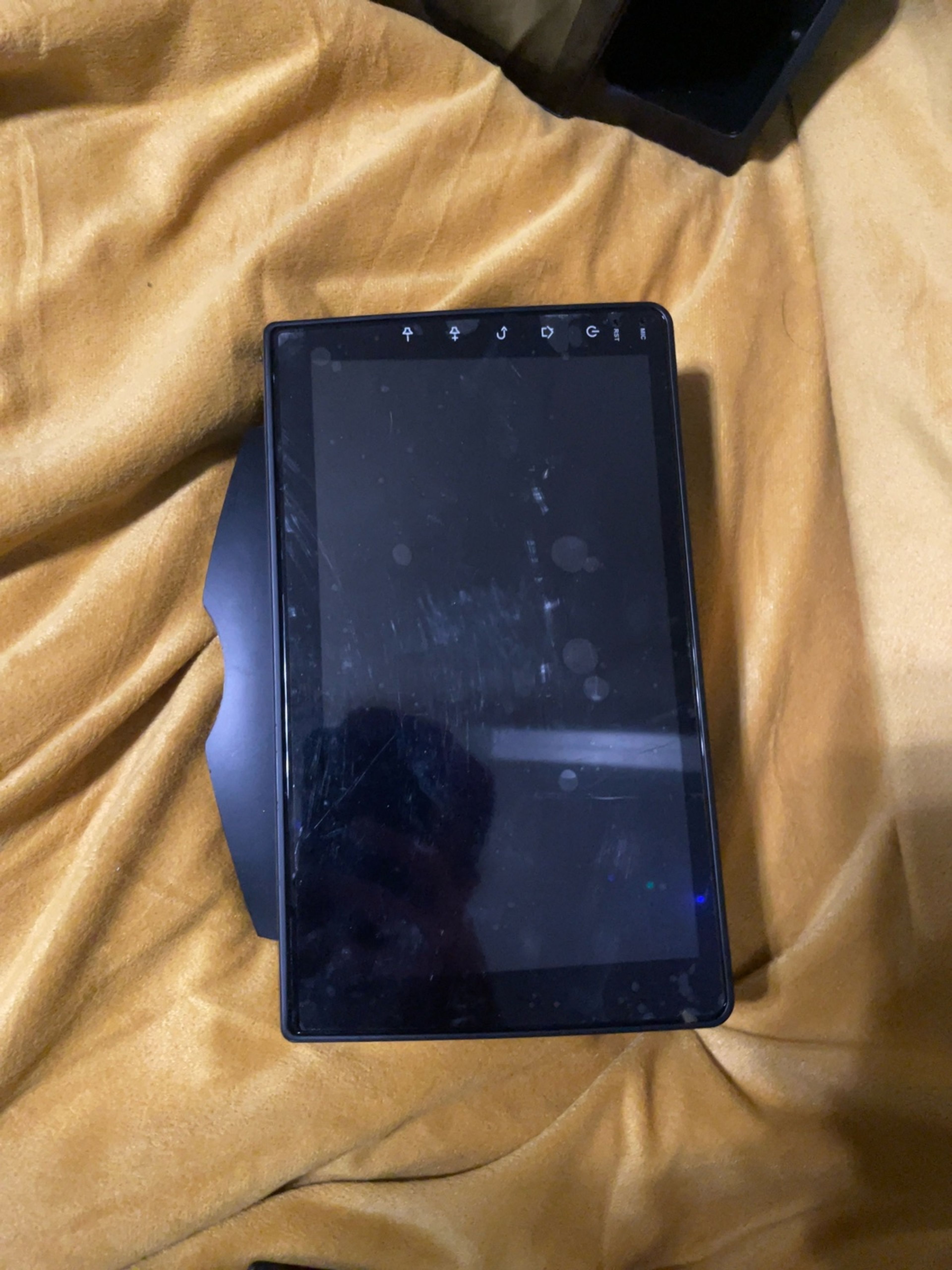 Joying 9-inch Android Auto & Apple CarPlay Head Unit for Toyota Sienna (2004-2010)