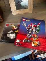 LEGO Ideas Voltron 21311 - Image 2