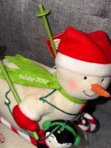 Hallmark Jingle Pals Swooshin Duo Snowman with Penguin - Image 3
