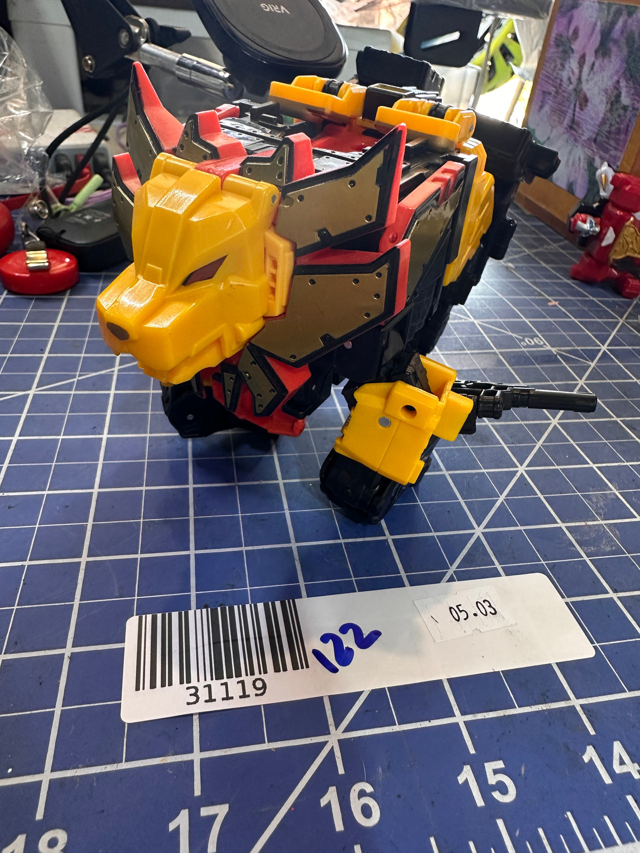 Transformers RAZORCLAW tiger action figure lot 122