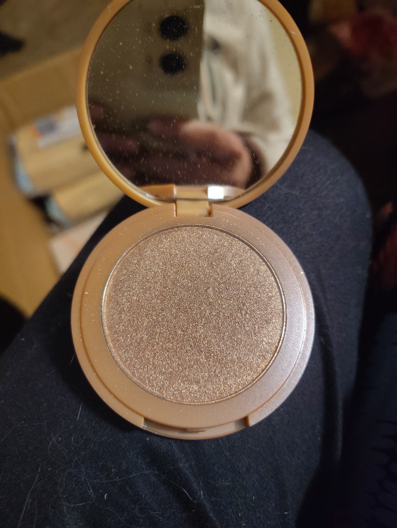 tarte Amazonian Clay 12-hour highlighter