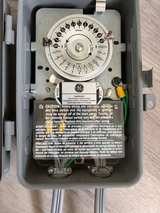 GE 15164 24-Hour Mechanical Time Switch - Image 1