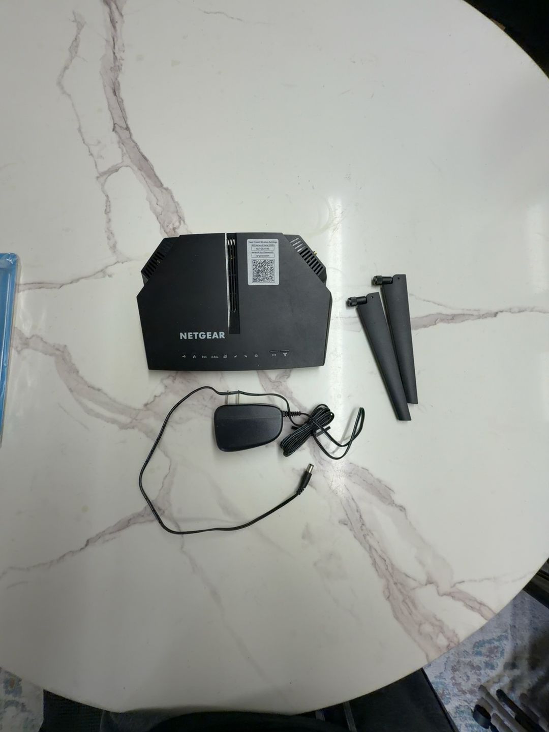 Netgear Nighthawk C6220 AC1200 Cable Modem Router