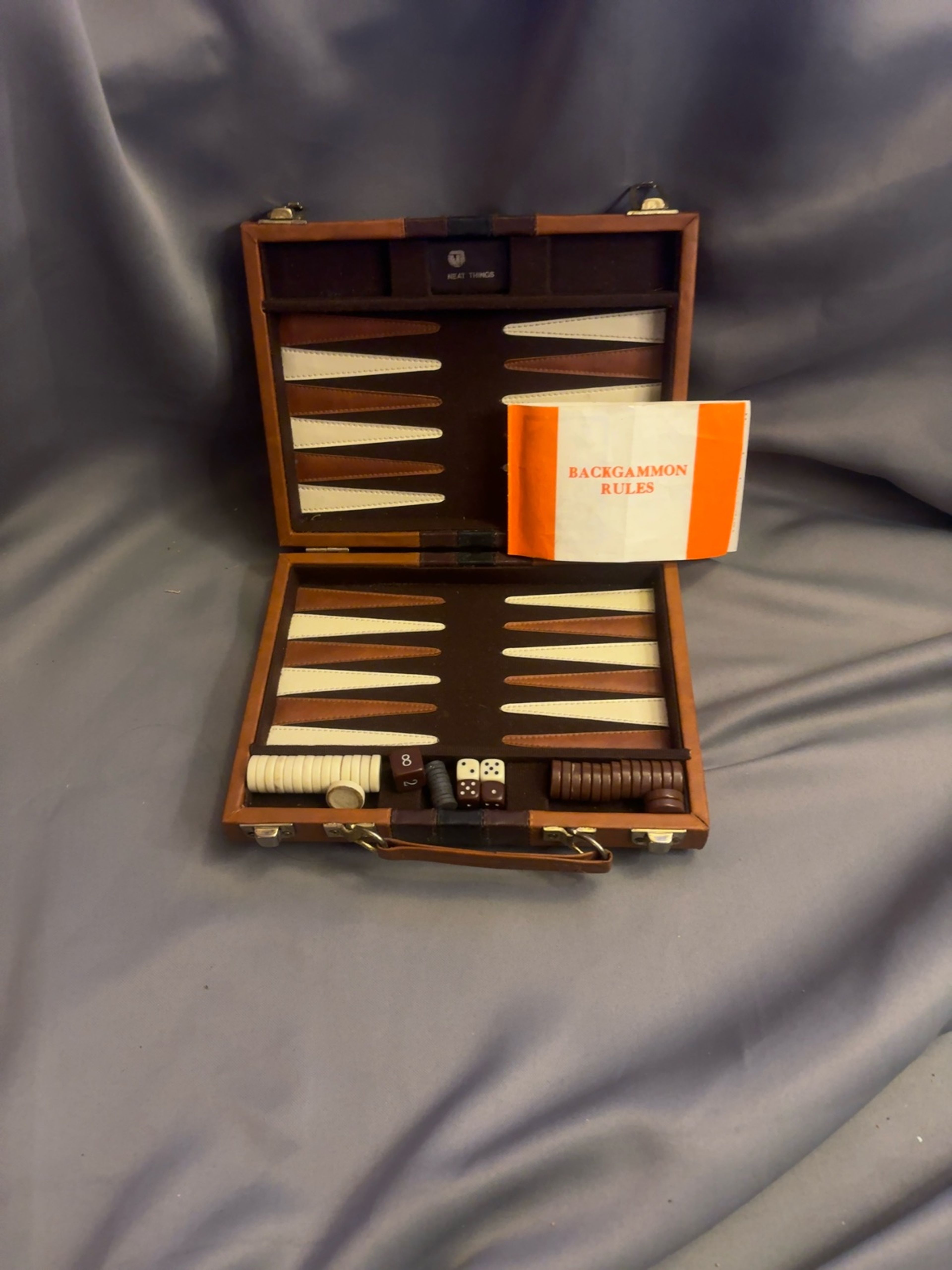 Backgammon Set Medium Brown Leatherette Case 15-inch