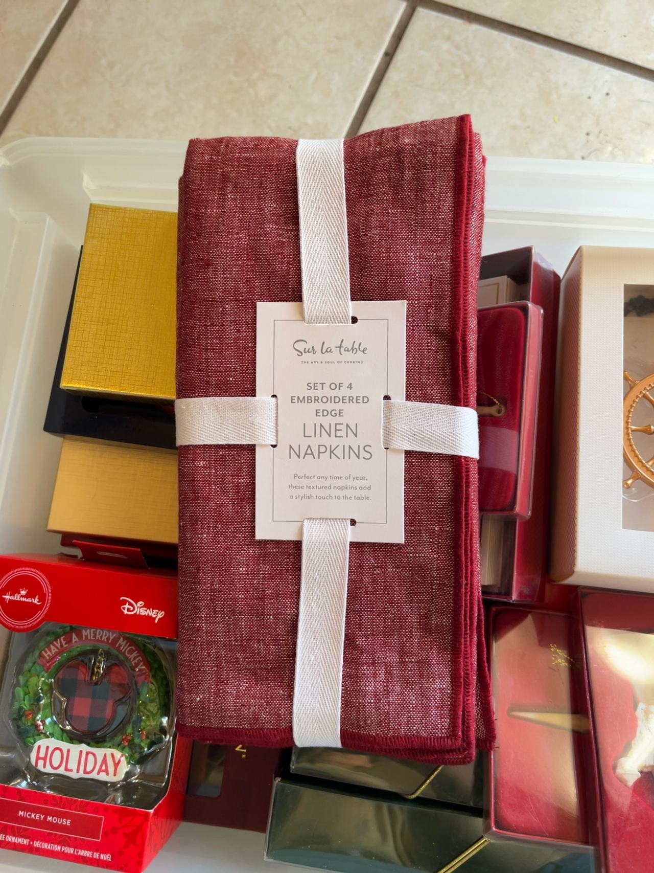 Williams Sonoma Red Metallic Napkins Set of 4
