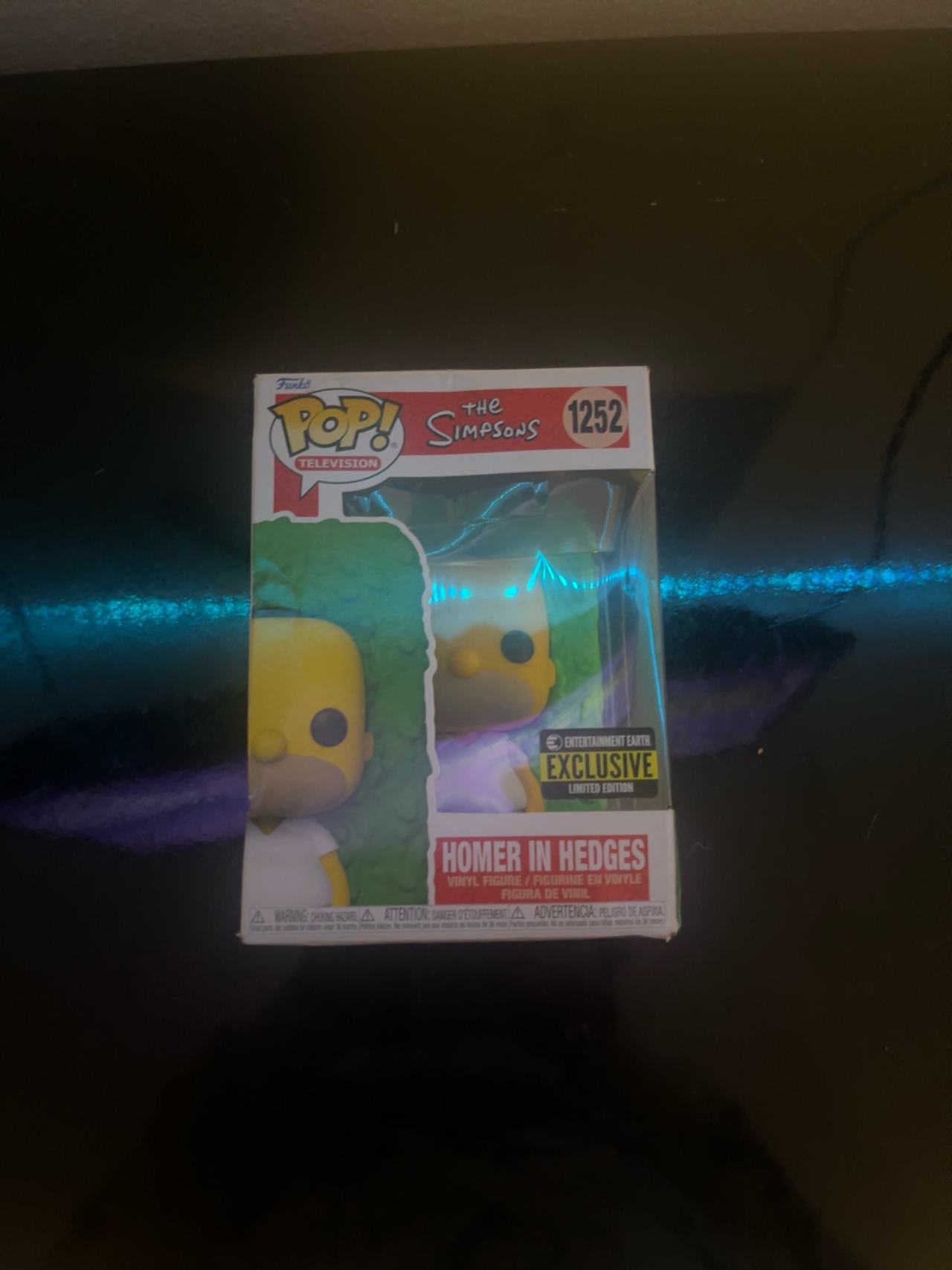 Funko Pop! The Simpsons Homer in Hedges