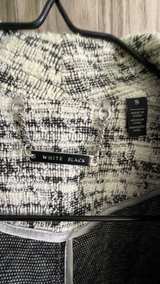 Womens White House Black Market Tweed Jacket Size Small - Image 3