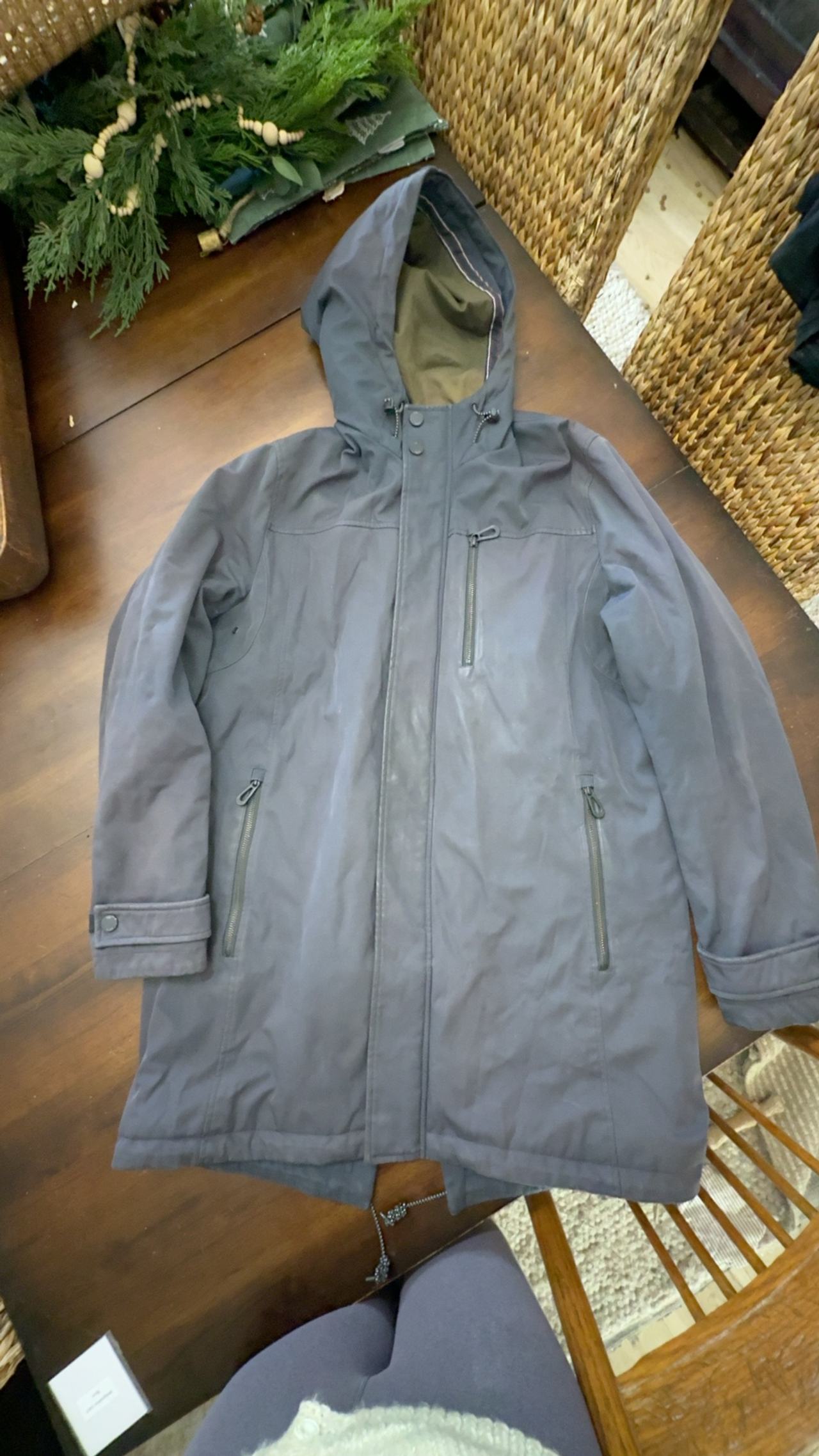 Ted Baker Grey Softshell Hooded Coat: size 5 (xl)