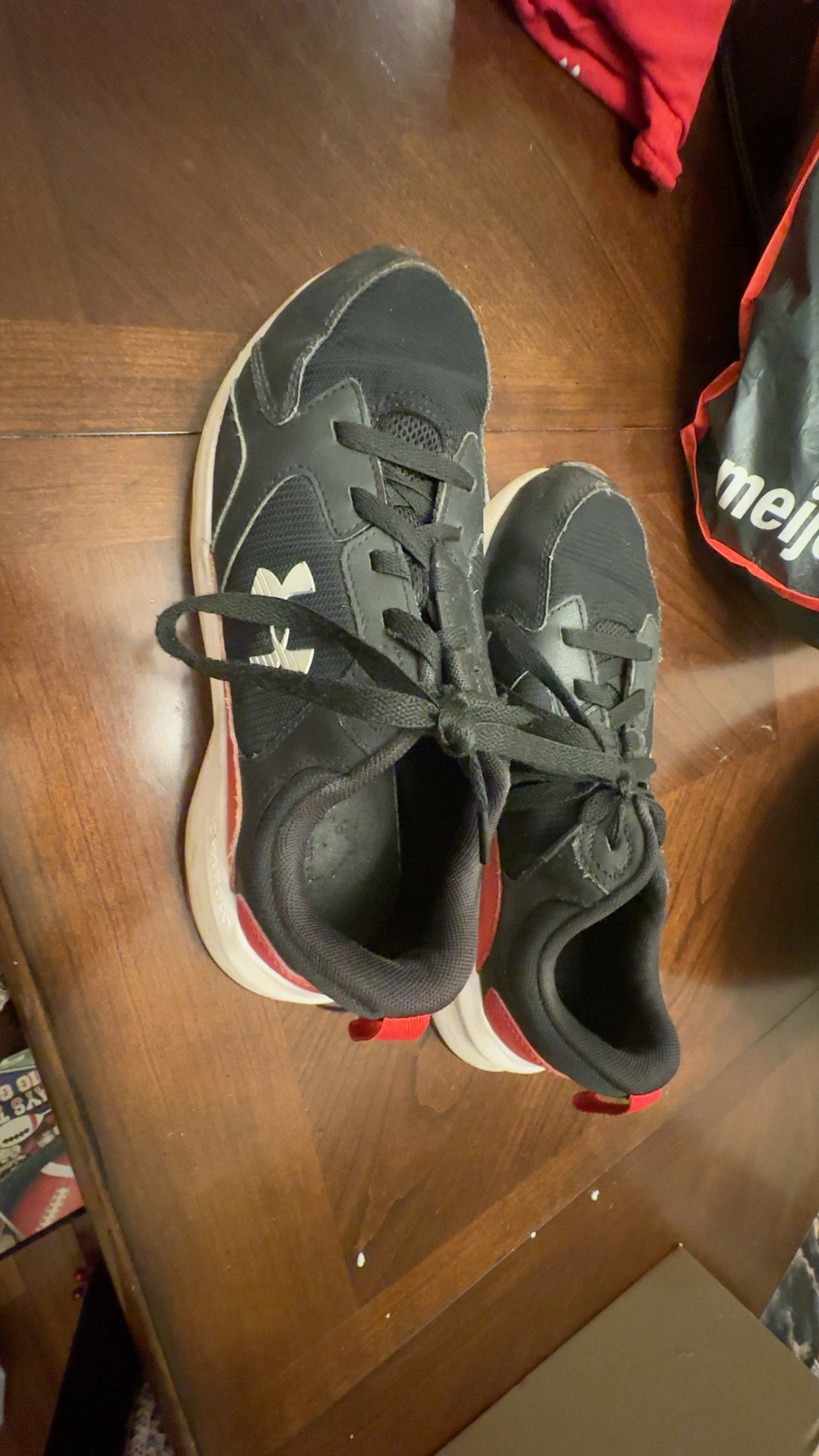 Under Armour kids size 8