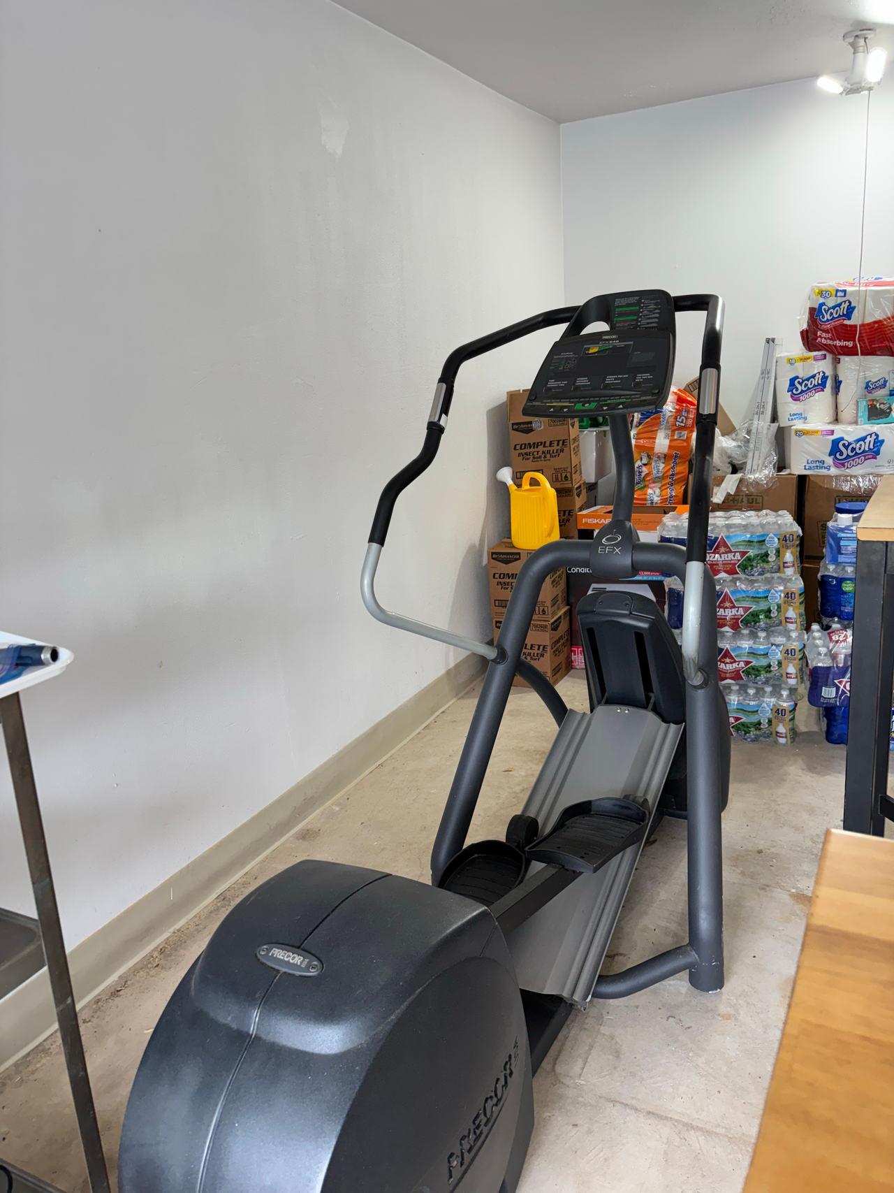Precor EFX Elliptical Trainer