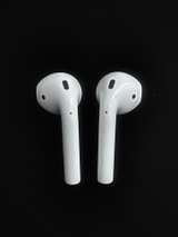 Apple AirPods Gen 2 - Image 5