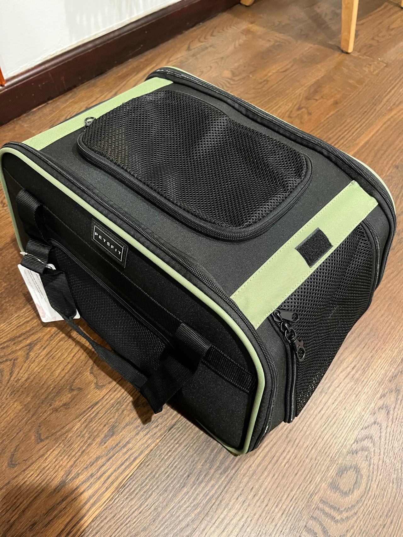 Petsfit Soft-Sided foldable Pet Carrier