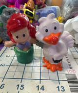 Fisher-Price Little People Disney Princess Ariel & Scuttle Figures - Image 1