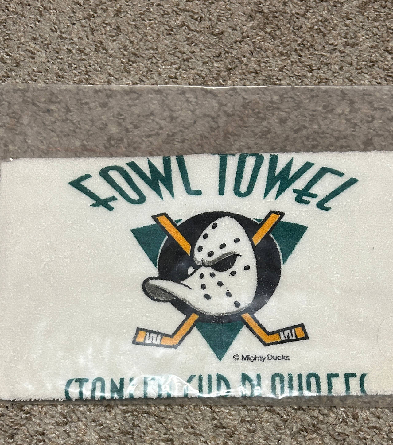 Vintage Anaheim Mighty Ducks Fowl Towel