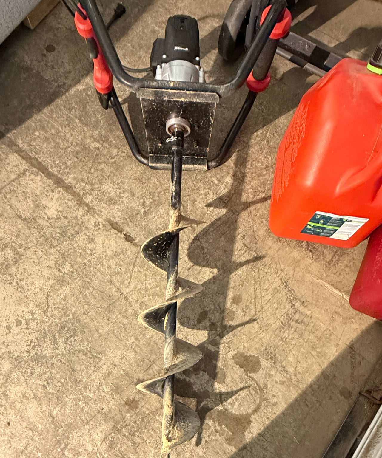 Landworks Electric Earth Auger Power Head with 6-inch Bit
