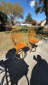 Oak Swivel Arrow Back Bar Stools - Image 2