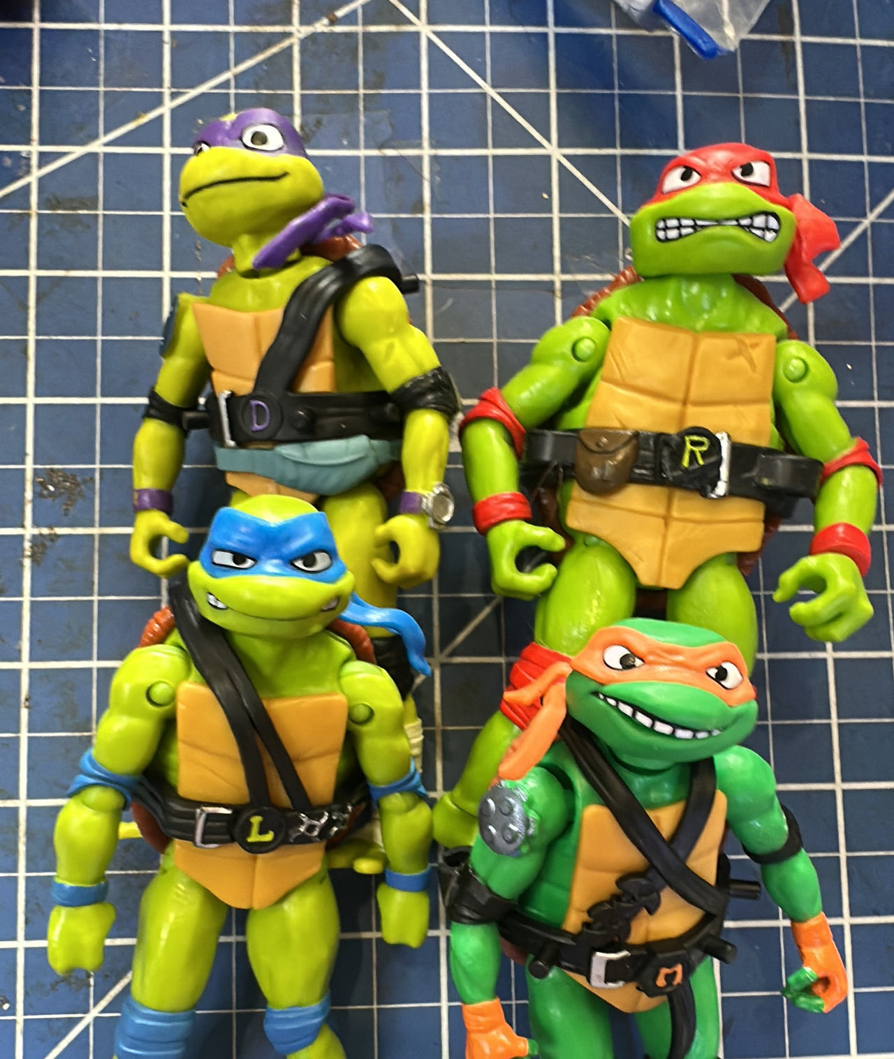 Teenage Mutant Ninja Turtles 2012 Action Figure 4 pc bundle