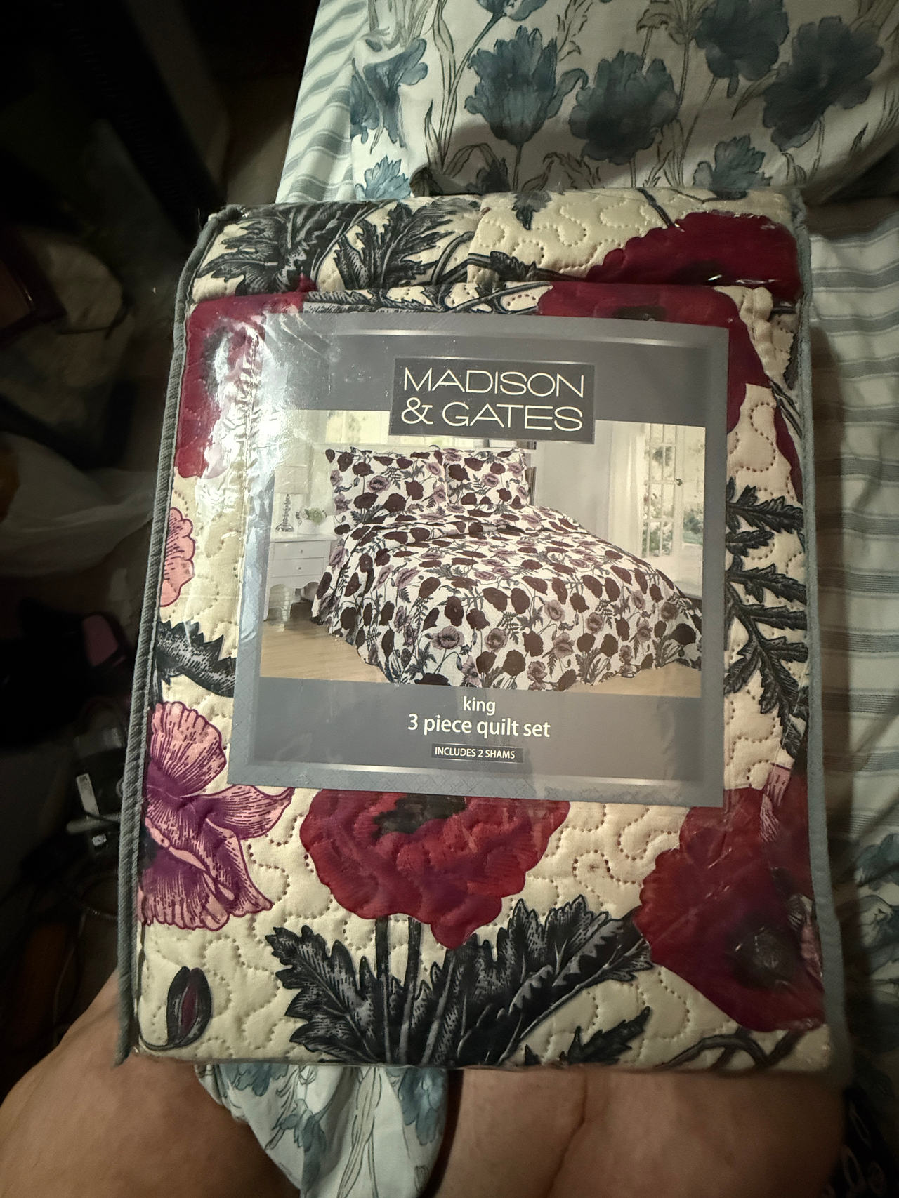Madison & Gates King 3 Piece Quilt Set