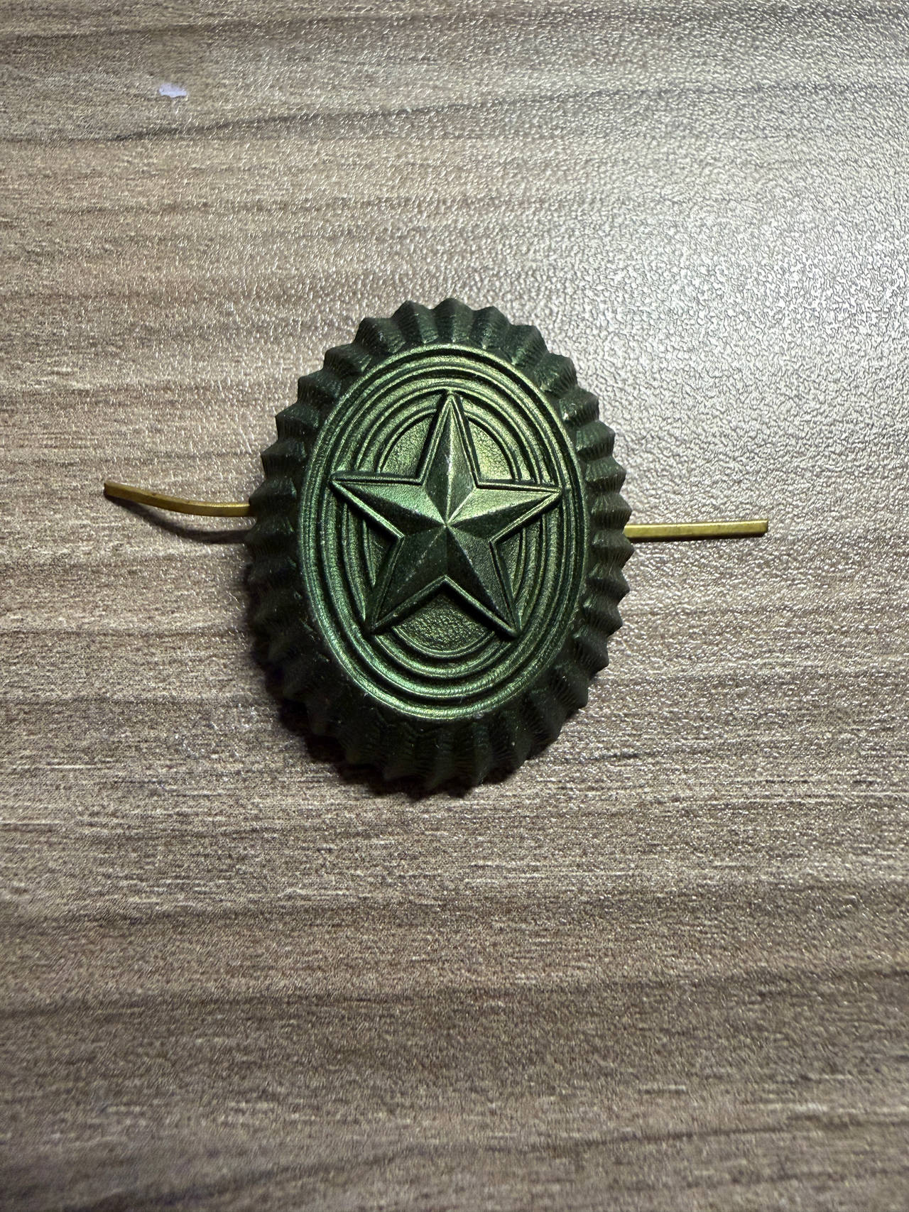 Soviet Army Olive Drab Star Cockade Badge