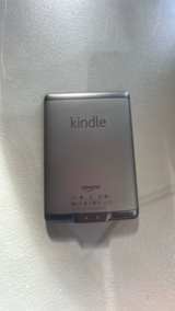 Amazon Kindle 4th Generation with Lighted Leather Cover - Image 3