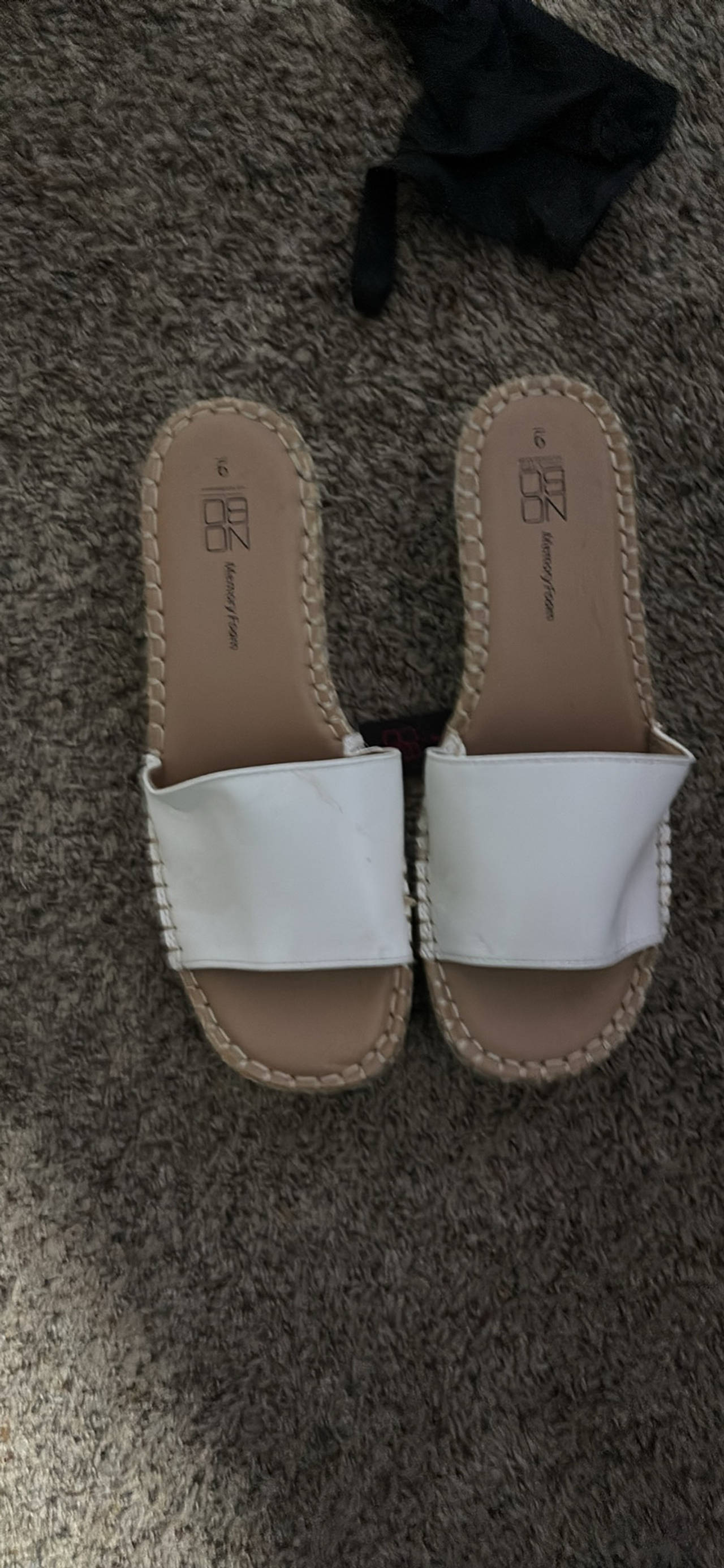 No Boundaries Women's Memory Foam Espadrille Slide Sandals